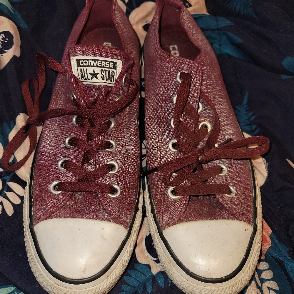 Shimmery Red Converse